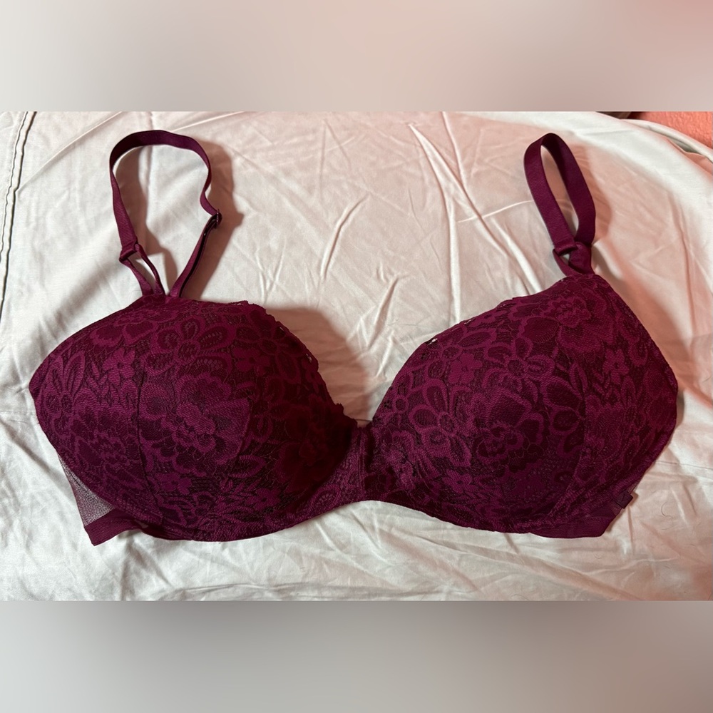 Victoria's Secret Lace Bra in Rich Burgundy